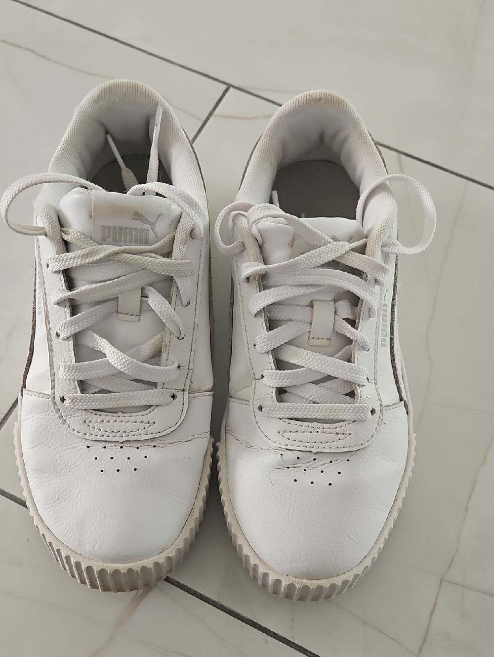Puma White Low-Top Casual Lace-Up Sneakers